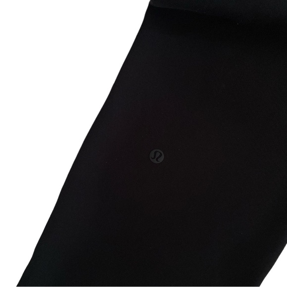 LULULEMON / Z4 ON THE FLY 7/8 LENGTH / DRAWSTRING PANTS / SZ 8 / BLACK - Picture 8 of 11